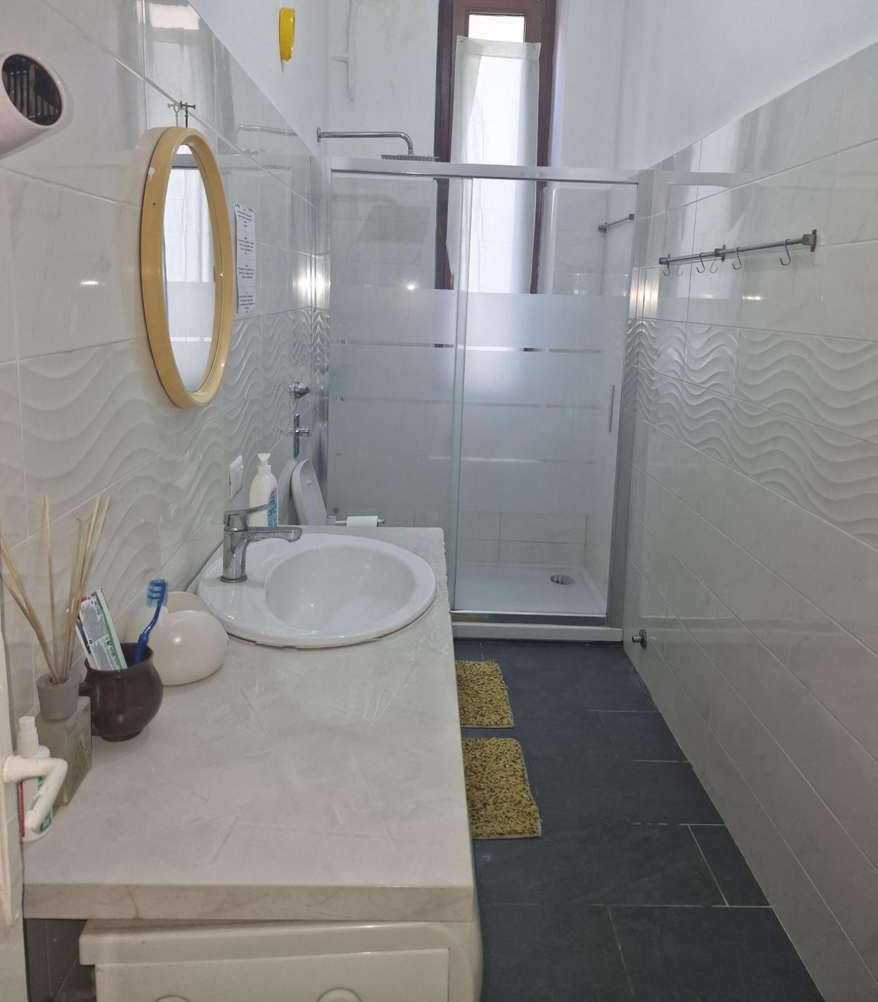 Room In The City Center - Stanza In Centro Citta Milan Exterior photo